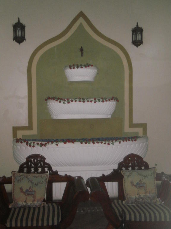 Asmini Palace Szálloda