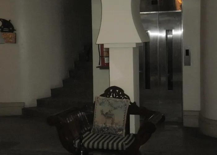 Asmini Palace Hotel